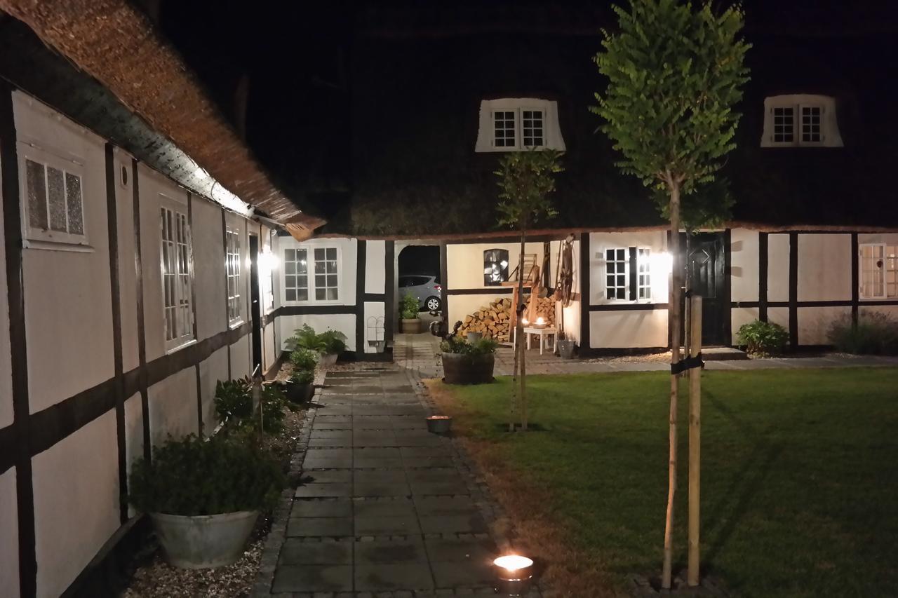 Slangerupgaard Bed & Breakfast Fakse Ladeplads Exterior foto